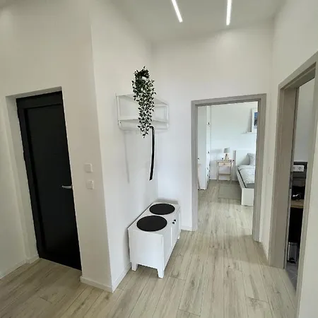 Lambda Holiday Apartments Jesenice  Exterior photo
