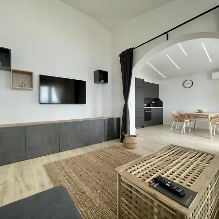 Lambda Holiday Apartments Jesenice  Exterior photo